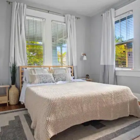 Family Vacation Home In Tampa, Florida